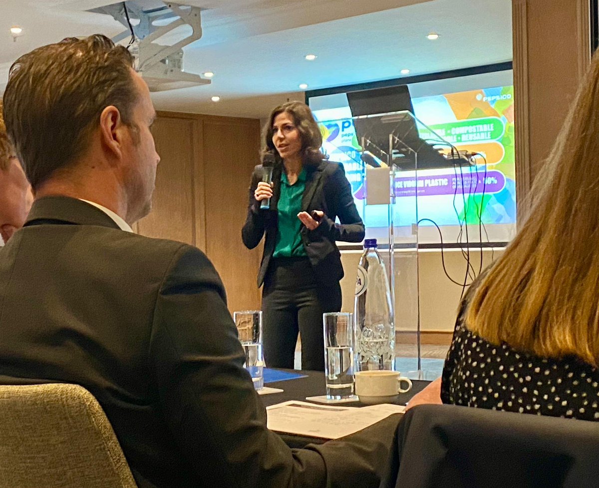 UNESDA's tweet photo. ✅ Important point raised by Gloria Gabellini, Director Environmental Policy, @PepsiCoEU
🗨️There's without any doubt a place for #reusablepackaging in the strategy to #reducepackaging & packaging waste but its overall environmental impact needs to be considered
#DontWasteWaste https://t.co/A5yBc5cvYV