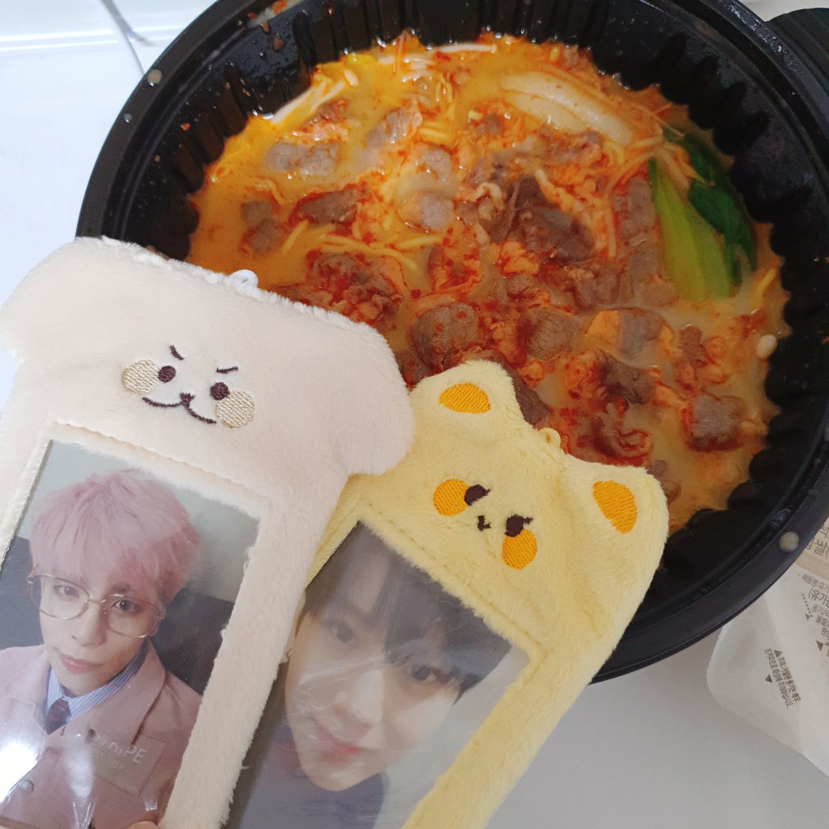 애송 tweet media
