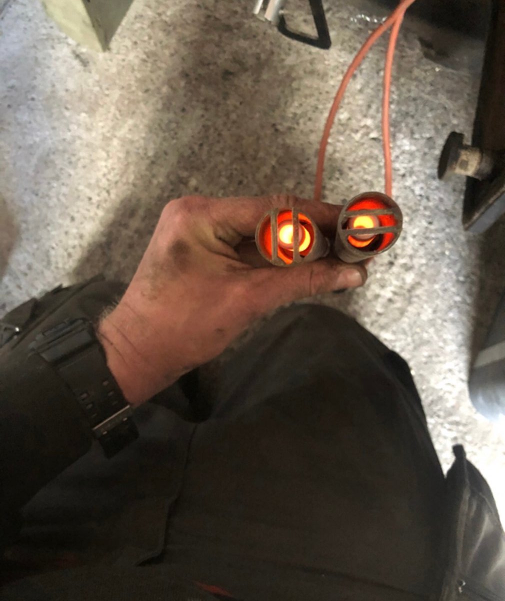 A biomass boiler annual service needs to be far more than just a clean. Our engineers thoroughly check the condition and operation of boiler components at every service to improve performance and minimise the risk of a breakdown.⁠
⁠
shawrenewables.co.uk/maintenance/

#biomassengineer