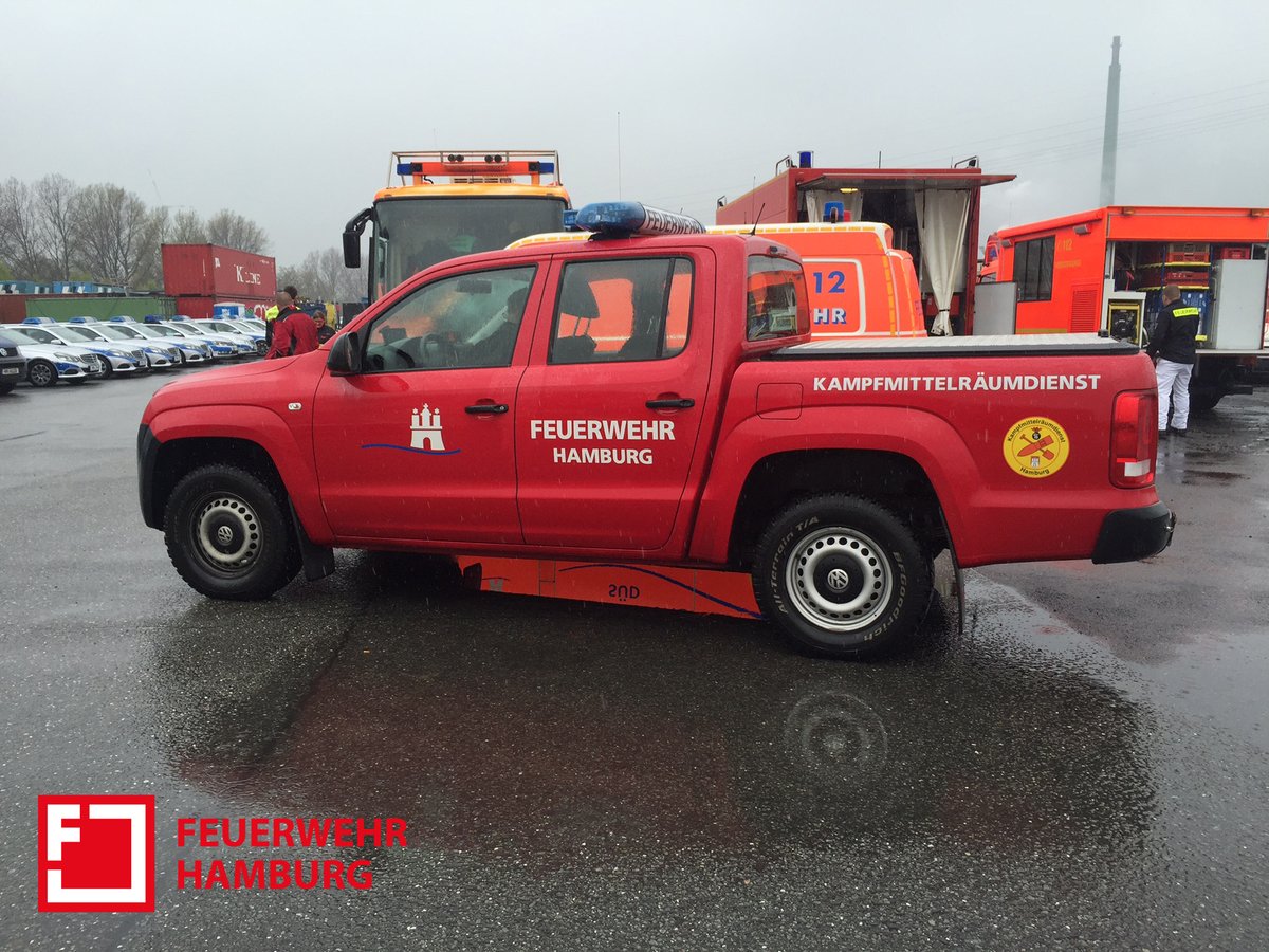 FEUERWEHR HAMBURG tweet media