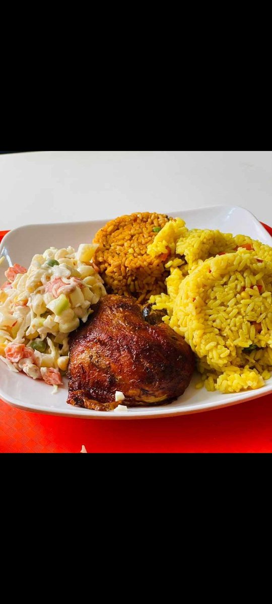 DeestinctCES's tweet photo. Hey lovers!

Let's crush on this plate of yum...😋

You like? Give it a ❤️
You want? Retweet.

#AbujaTwitterCommunity 
#AbujaFoodVendor 
#AbujaCaterer https://t.co/a4LquPL5zw
