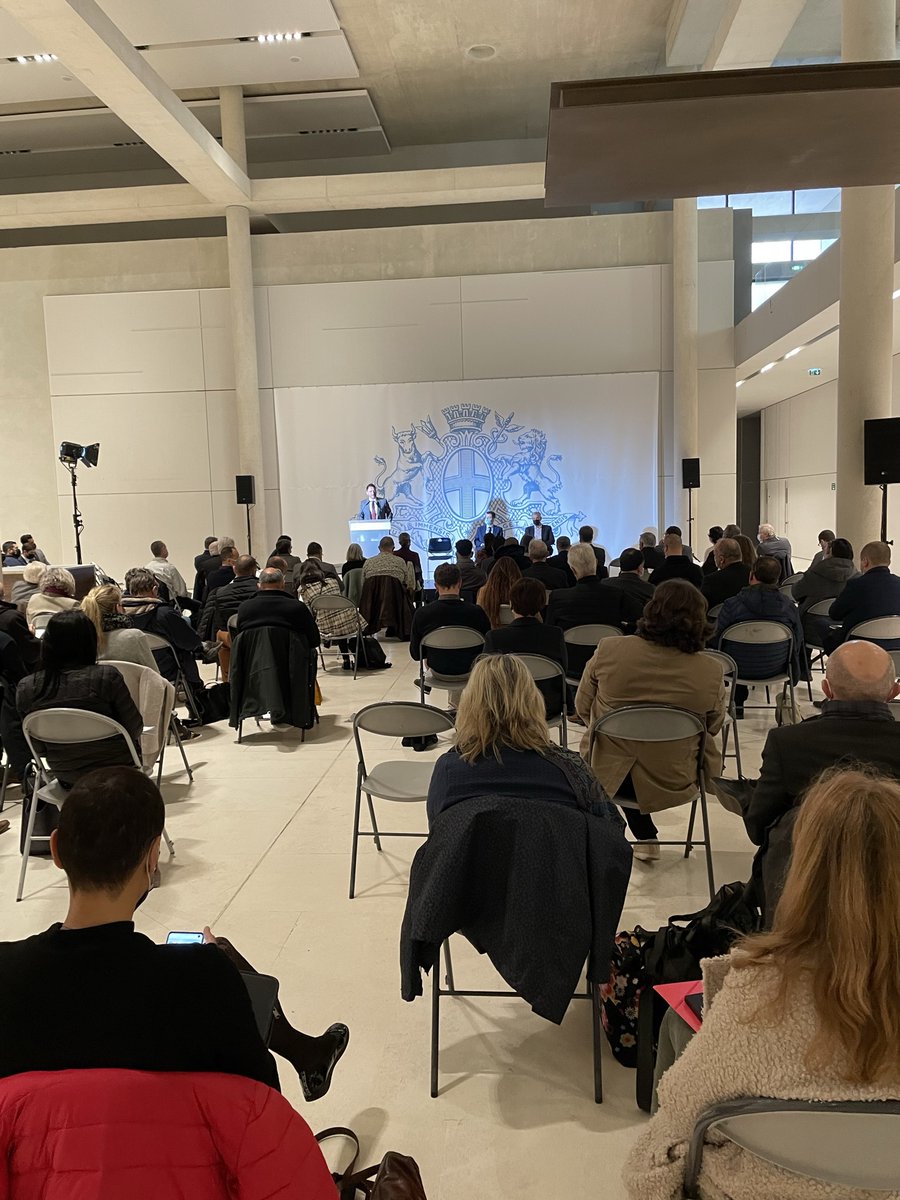 France_urbaine's tweet photo. [#Securite 👮‍♂️] Aujourd'hui, 5e &amp; dernière étape pour les concertations !

📌 5e étape : #Marseille 

Objectif : échanger avec les acteurs de terrain sur leurs besoins et priorités pour faire des propositions constructives aux candidats à la #Presidentielle. 

#Assisesdelasecurite https://t.co/Hwzqw85eCc