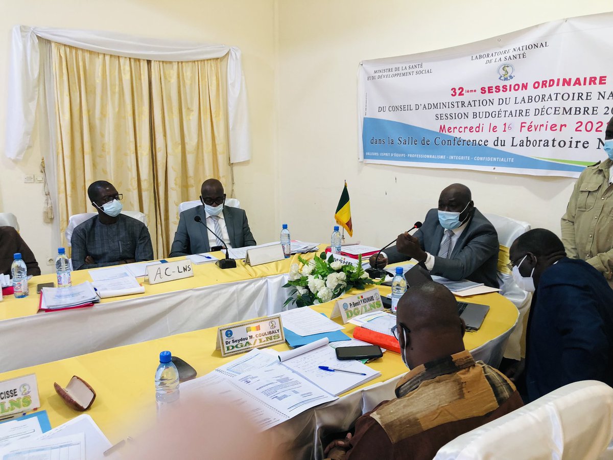 LNS_Mali's tweet photo. 32è session ordinaire du Conseil d’Administration du Laboratoire National de La Santé #Mali https://t.co/NgOK5Trnec