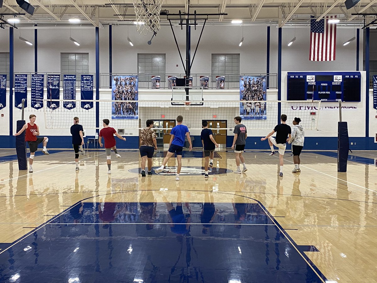 Only a few more Open Gyms left till the season begins 🏐💙