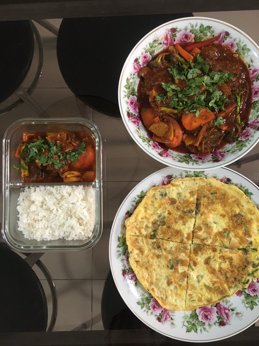 nurunnady's tweet image. Comfort food 🥰❤️ 
#sambalsardin #naddymasak