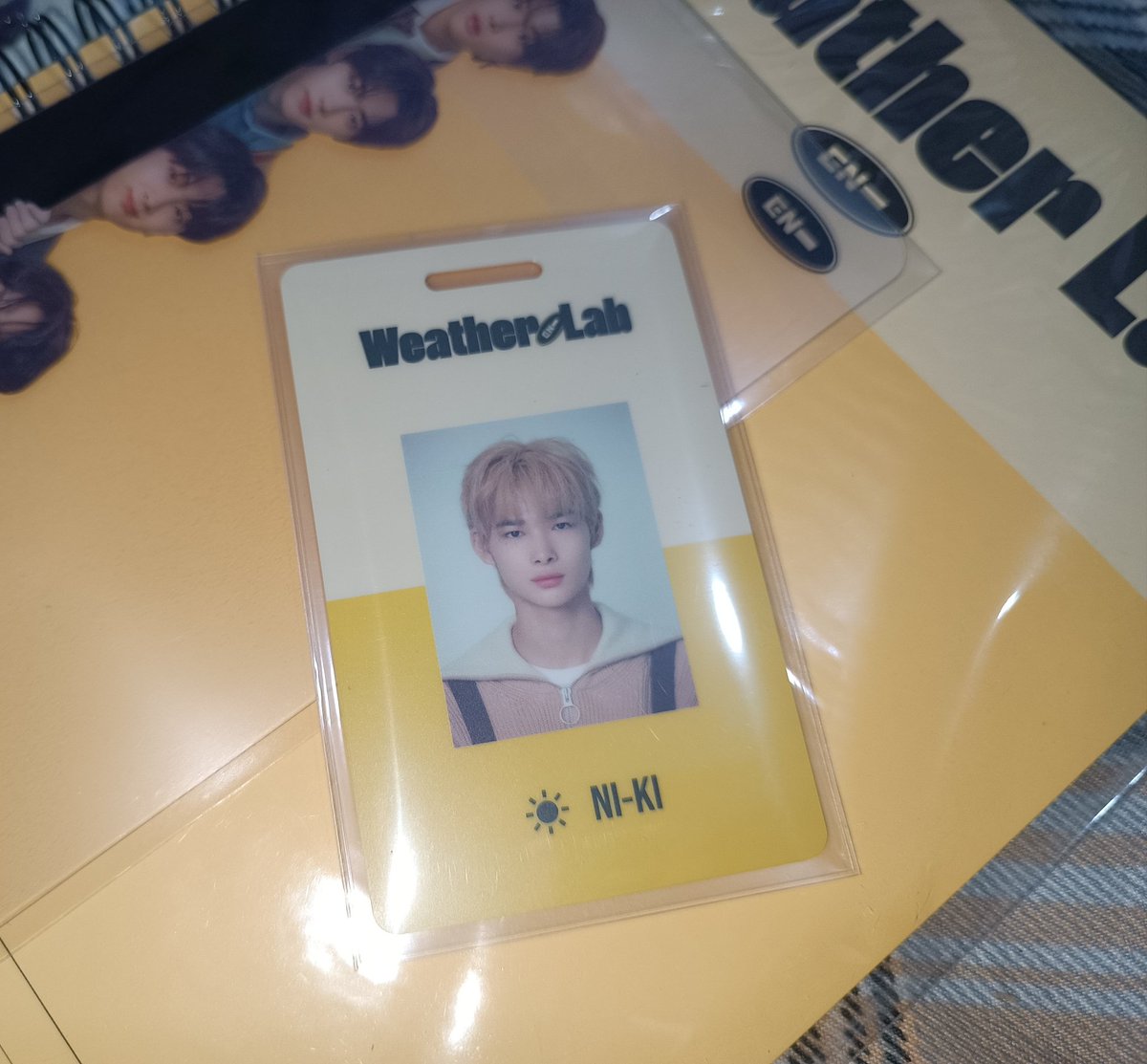 jaykiicart's tweet photo. NI-KI SG22 HAVER!!!💛 SPEED LANG PO ANG TRADE NA ITO!! THANKYOUUU @ylle_cart for trading with me!! Special mention sayo beh @budolees kasi dahil sayo possible yung trade na to! 🥰 Iiyakan so much si ni-ki!! 😭 #yllefeedbacks 

꒰ #jaykiicarttrades ꒱ https://t.co/YGGyHJDr4c