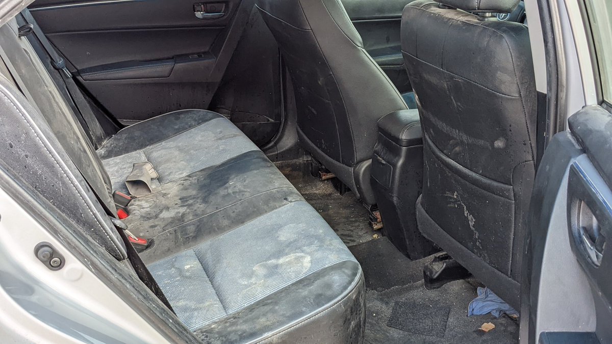 MrAmakyi's tweet photo. Elitte Detailing!!!!!
We'll make your car look and feel better than what is is now.
Please RT https://t.co/Cyw6oMWS4K