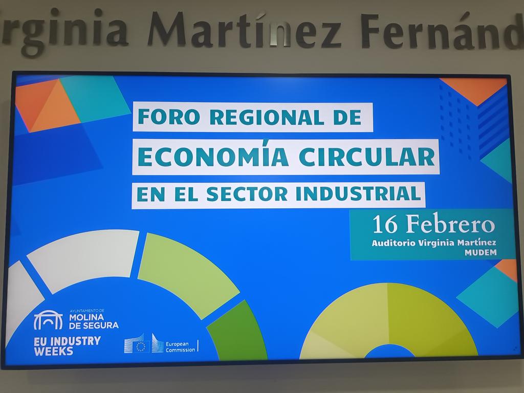 Escuchando cómo impulsar la #economiacircular en la industria. <a href="/Agenda21Molina/">Concejalía de Medio Ambiente</a> <a href="/AytMolinaSegura/">Ayuntamiento de Molina Segura</a> <a href="/mvalbala/">Mariano Vicente</a> <a href="/Sercomosa/">Sercomosa</a>