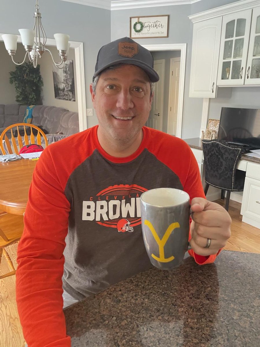 TimRyan's tweet photo. Morning! I’m up early, drinking my coffee. Andrea just got me this new Yellowstone mug I wanted to show off.
As I’m looking through our numbers, I'm getting pretty worried about reaching our fundraising deadline tonight. We still have another $10k to raise and very little time. https://t.co/lXmHyRPsK4