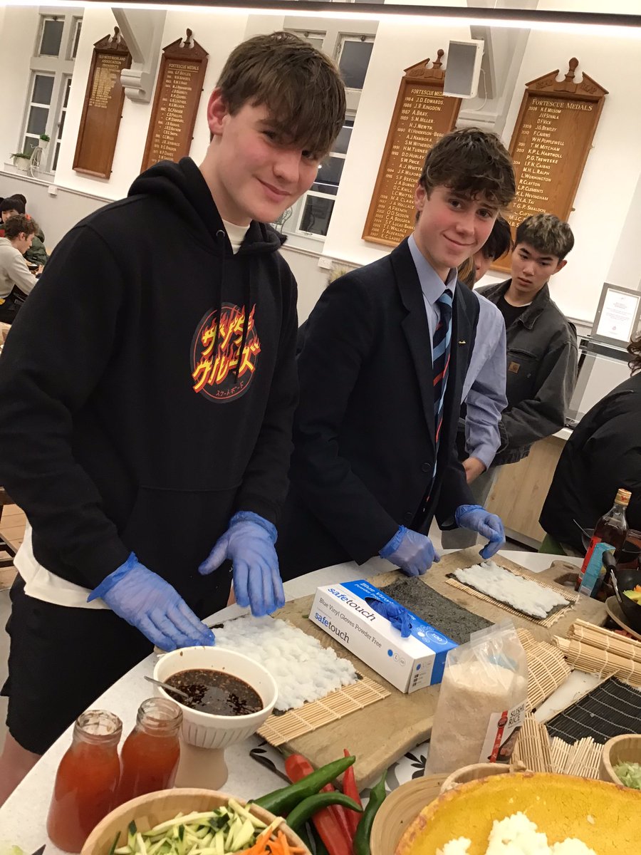 HHatWBSchool's tweet image. Great to see @WestBuckland boarders enjoying their sushi making demo with @HHGchambers 

@HolroydHowe @gordon_cox84 @ncooper1987 @andyholderHH