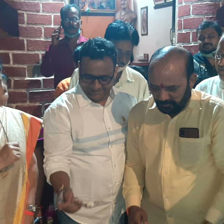 ancrocks's tweet photo. कार्यक्रमावेळी *माझे गोरेगाव* च्या  *भगिनी सिमरन जसवंत सिंग पनेसर* या सदस्या उपस्थित होत्या. (उपस्थित सर्व गोरेगावकरांचे मनःपूर्वक आभार) https://t.co/V3tv9smiF8