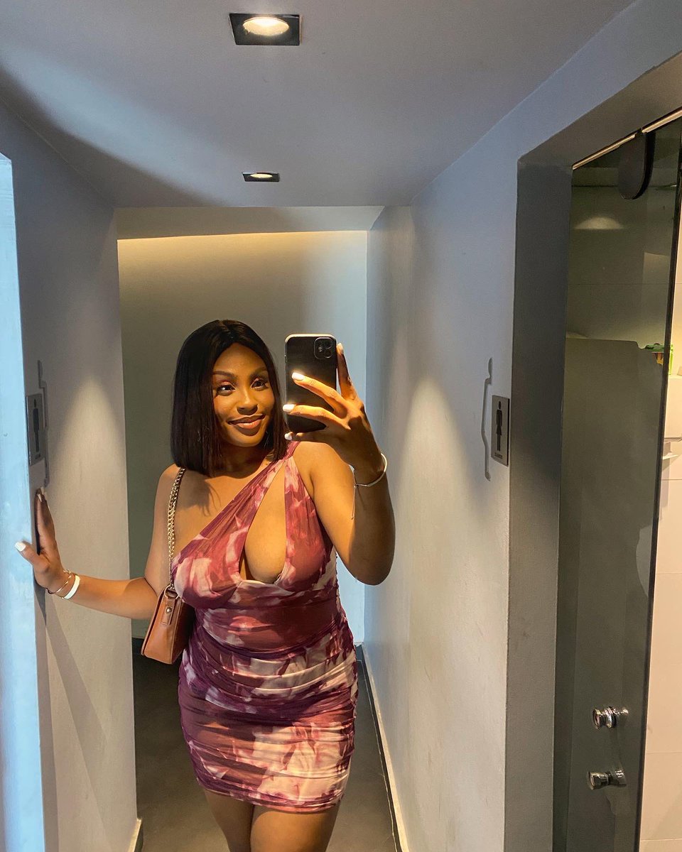 __mediatrice's tweet photo. Can I get your attention please?😬 https://t.co/qbr78FB3YC