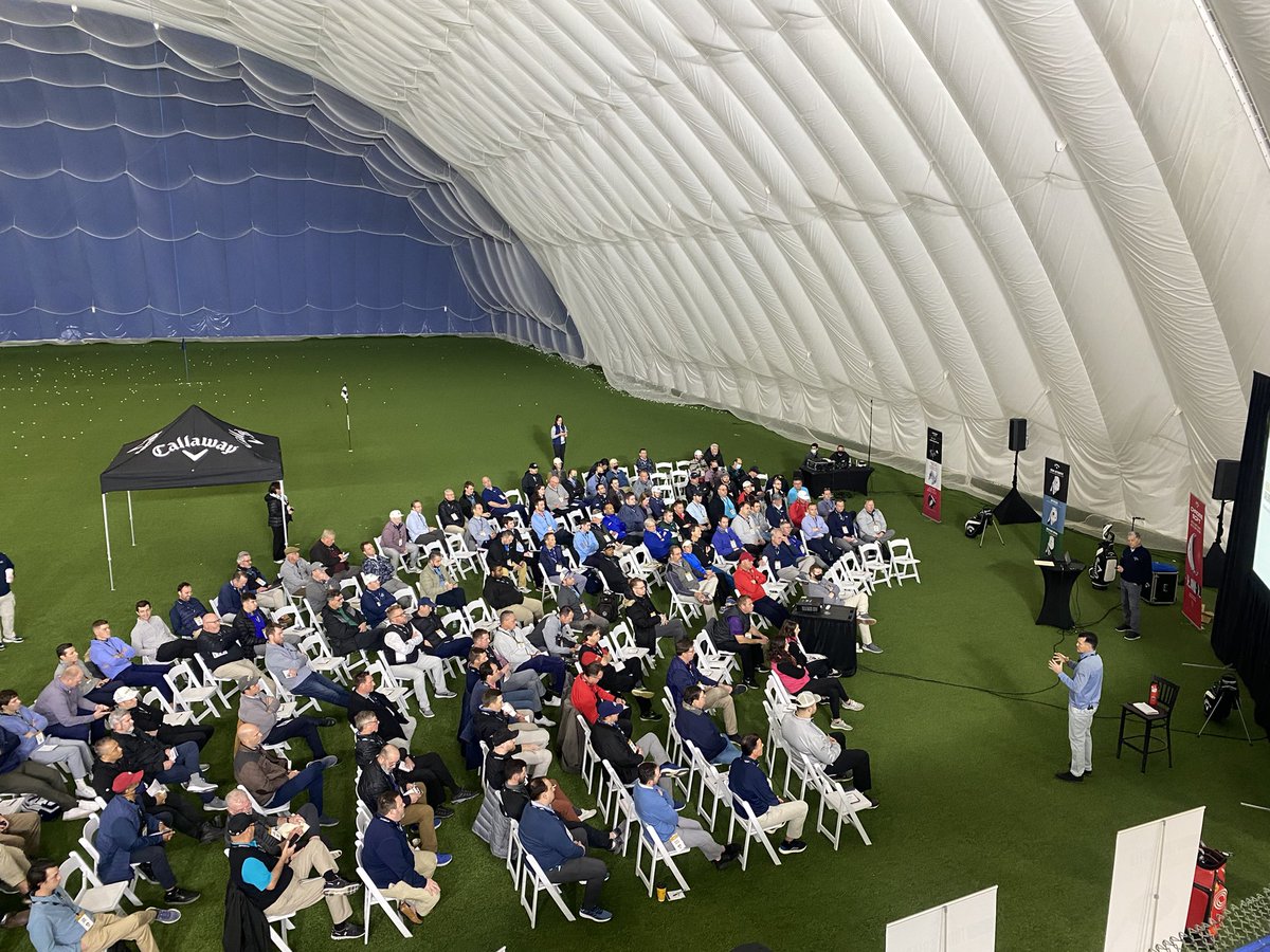 vgolfman's tweet photo. Awesome day @mistwooddome. Special thanks to @AndyMickelson1 & the team for hosting anther successful @CallawayGolf On The Rogue Again product/fitting event! #ThinkSpeed #GoRogue #OTRA https://t.co/dFkF1opNHD