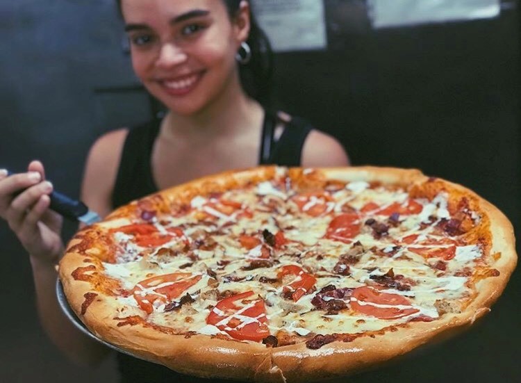 BootleggersTroy's tweet photo. Never a dull meal at Bootlegger's👏🤤
.
🍽️Open for Indoor Dining
🚗Delivery available on #GrubHub
.
#BootleggersOnBroadway #Bootleggers #TroyNY #TroyEats #NYBeer #NYFoodie #Foodie https://t.co/xhFrcbUIfw