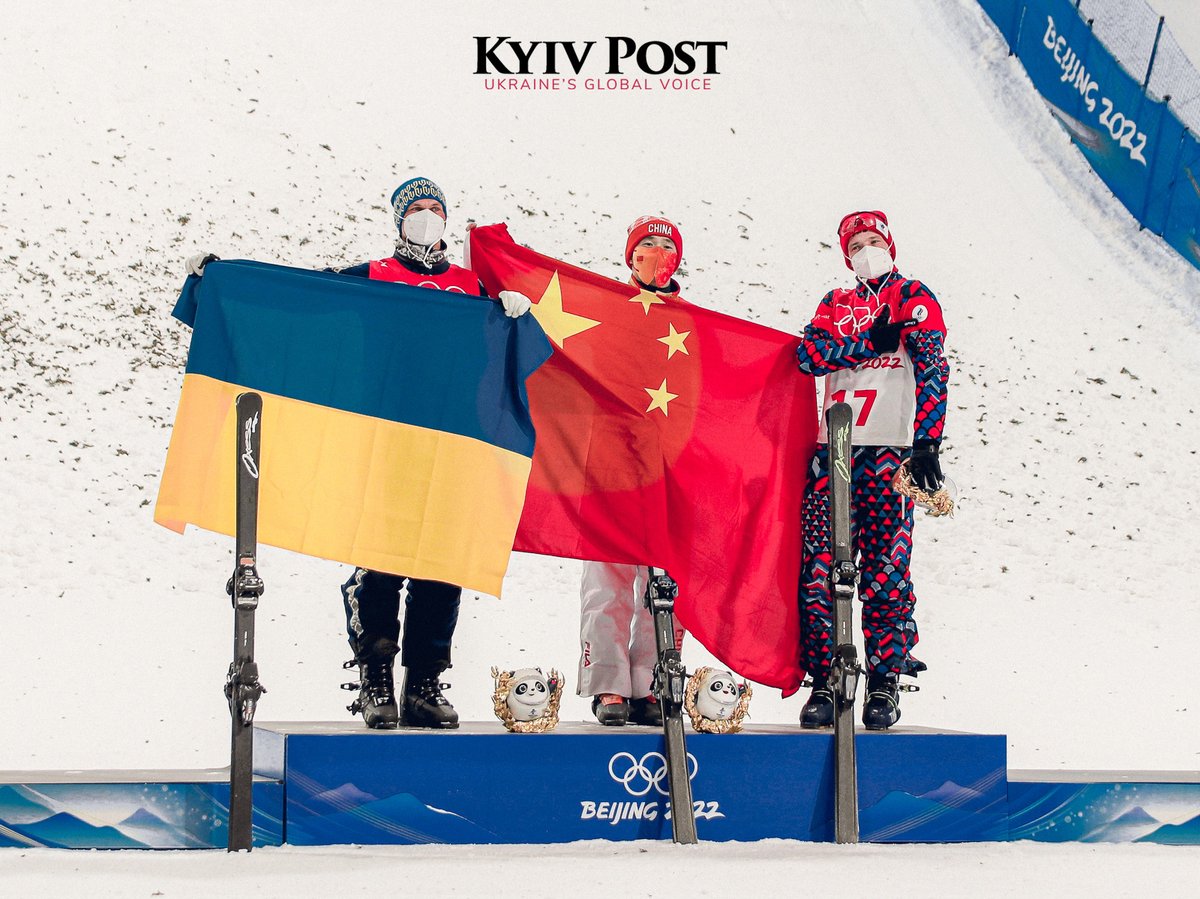 KyivPost's tweet photo. Tanya Pylypenko, [16.02.2022 18:38]
Sascha Soars to #Silver!

Ukraine's Abramenko has done it again!

Four years after becoming #Olympic champion at PyeongChang 2018, Oleksandr #Abramenko wins a historic silver - Ukraine's first medal of #Beijing2022WinterOlympics https://t.co/cronQjOQtL