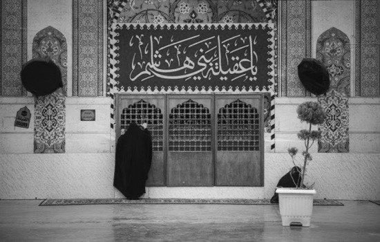 11Mahmoood's tweet photo. وأشهد أنّ المتوسل بِـ زينب غير خائب 🤍.
#يازينب https://t.co/zhME4ETIUP