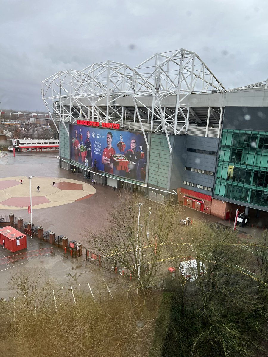 beckyvossmua's tweet photo. Awesome to be back @hotelfootballuk https://t.co/PvrAPTJhTi