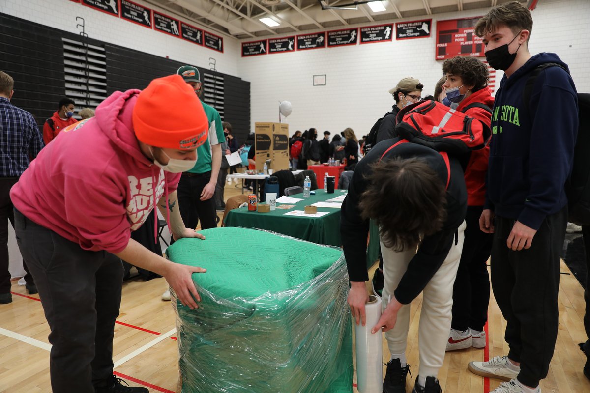 Eden Prairie Schools (@eps272) on Twitter photo At yesterday's Summer Job Fair, over 1,200 Eden Prairie High School students visited 38 different booths to learn about hiring opportunities from local vendors!
Thank you to <a href="/EPChamber/">Eden Prairie Chamber</a> and EP staff who helped put on the event! #WeInspireEach At yesterday's Summer Job Fair, over 1,200 Eden Prairie High School students visited 38 different booths to learn about hiring opportunities from local vendors!
Thank you to <a href="/EPChamber/">Eden Prairie Chamber</a> and EP staff who helped put on the event! #WeInspireEach