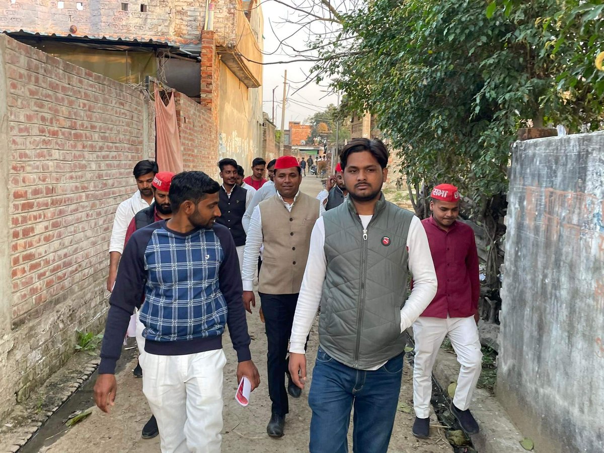 prashantpm1995's tweet image. #VoteForAkhilesh