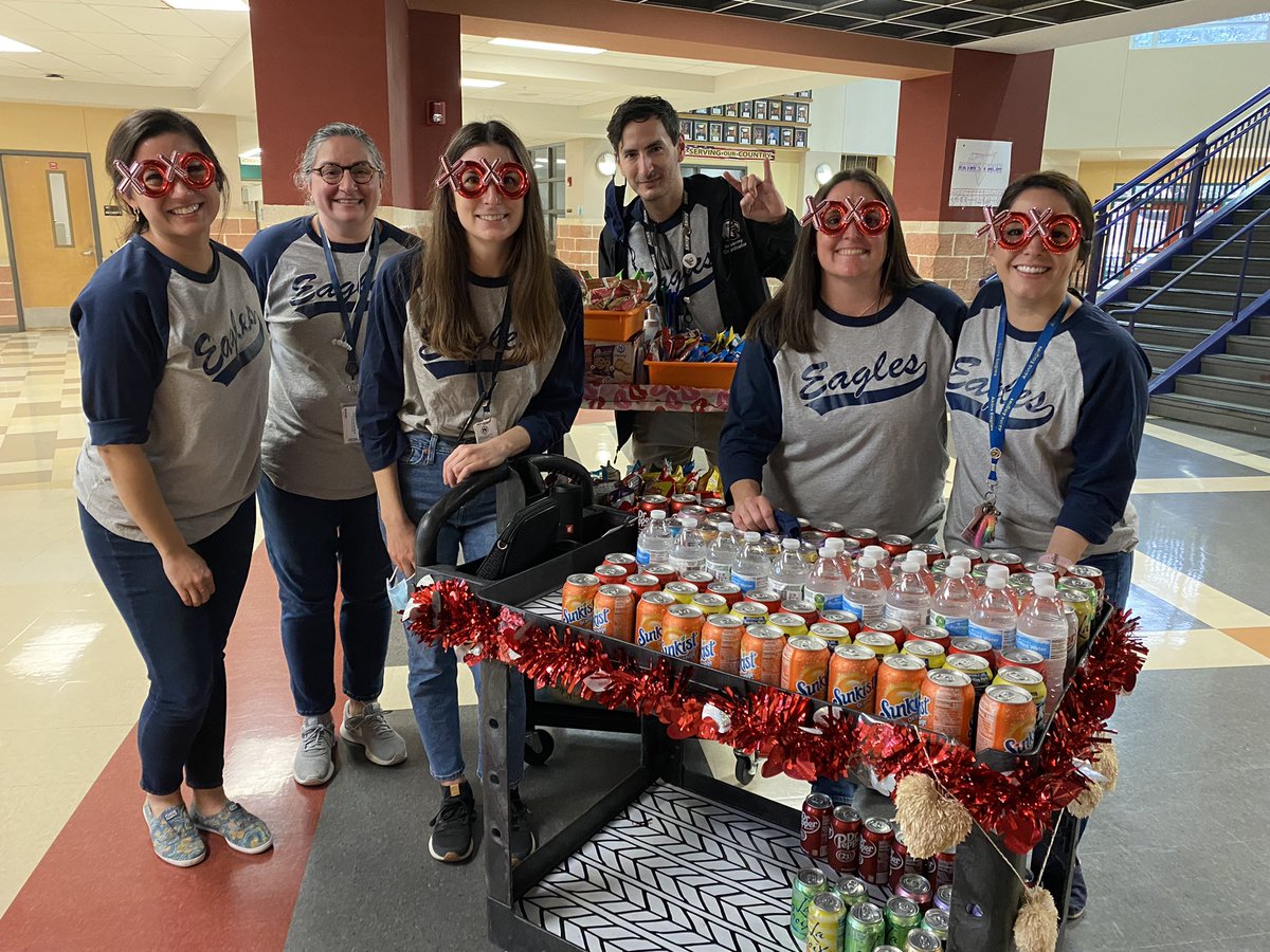 Happy We-Love-You-Wednesday! from your AC crew! ❤️<a href="/AkinsSTEM/">Akins STEM Academy</a> <a href="/akinsablle/">@AKINSABLLE</a> <a href="/GreenTechAkins/">Akins Green Tech Academy</a> <a href="/akinsechs/">AkinsECHS_Academy</a> <a href="/AkinsAHA/">AkinsAHA</a> <a href="/AkinsSSA/">AkinsSocialServices</a> <a href="/AkinsAISD/">Akins Early College High School</a>