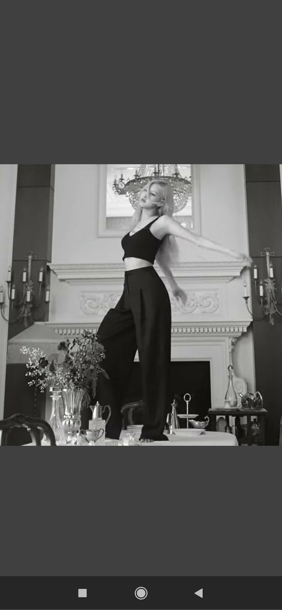 ROSENNEEPARK QUENNN
#ROSEXHOMEPLUS 
#ROSÉ