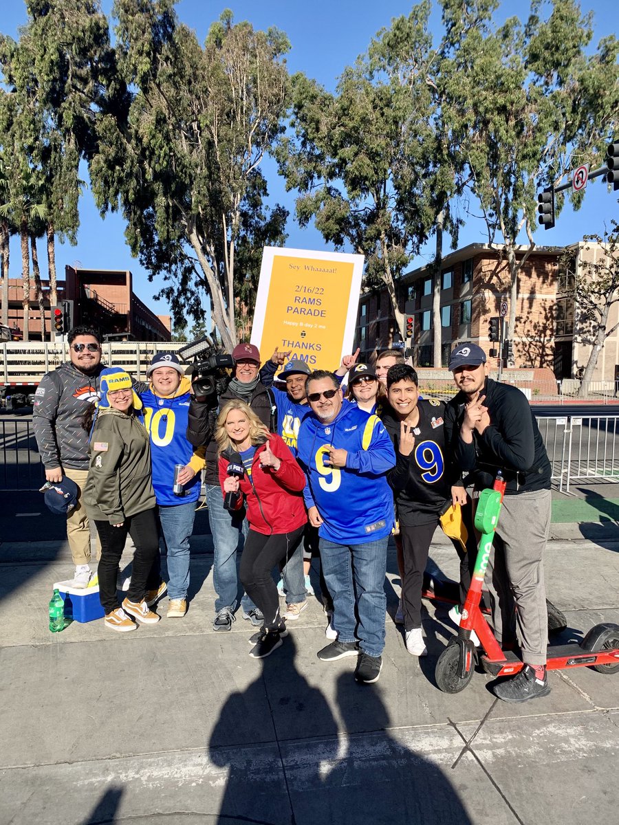 HaileyBWinslow's tweet photo. @FOXLA #FOX11Rams 🐏🏈🦊❤️🙏🌟🏆 Pumped for the @rams parade https://t.co/1Q9o5Gd2dY