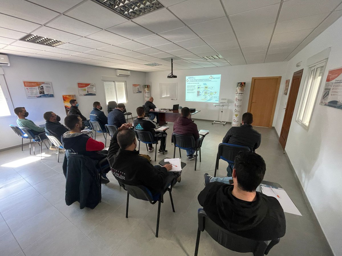 DIPARTSL's tweet photo. 🚗🧑🏫 ¡Continúa la semana formativa de nuestros técnicos del #DPService!
Hoy, se encuentran en Jaén con nuestro #socioDIPART, @recorauto_jaen. ¡Muchas gracias por vuestro interés y por hacernos sentir cómo en casa! 🔝👌
🔸 #somosDIPART 🔹 https://t.co/U36gdQnCuM