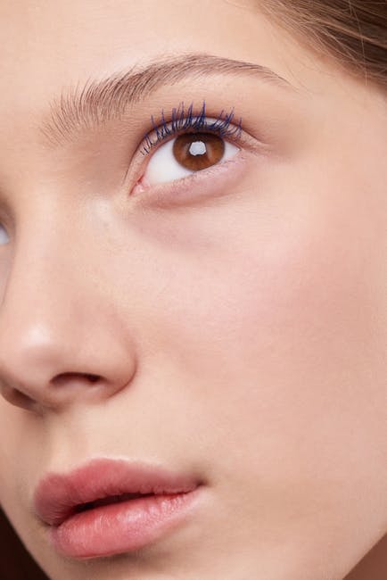 Liefessentials's tweet image. Perfect under eye is very easy to achieve with our Sandawha Camellia intensive contour eye cream.
Just what you need for a flawless no-makeup look.

#lovelief #veganbeauty #veganskincare #veganwomen #skincare #skincareuk #skincareroutine #organicskincare #kbeauty #clearskin
