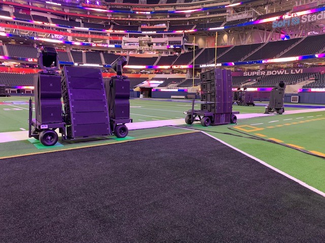 Did you watch the music performance at #TheBigGame? If so, you may have seen #JBLPro VTX A12 loudspeakers and S28 subwoofers on 14 custom carts providing additional concert sound support to fans—all designed by our partners ATK Audiotek! 📷 Niles Buckner Photography