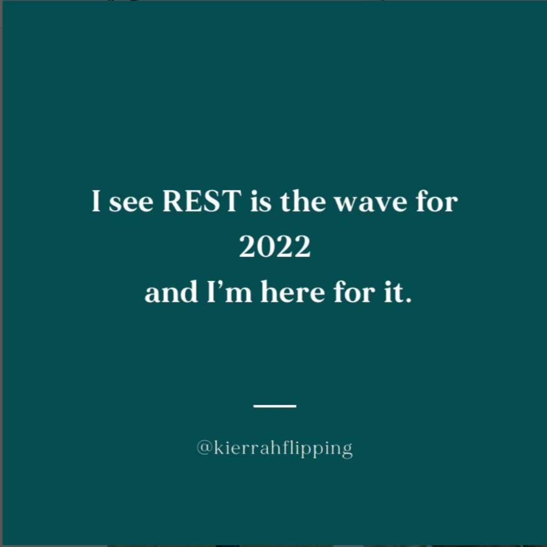 kierrahflipping's tweet photo. I’m loving 2022 already because I see y’all closing them eye lids, sitting your asses down, and saying NO to things that no longer feel in alignment.
.
.

#blackfemaletherapist #energyhealer #humandesignprojector https://t.co/Ok6pkScQ3V
