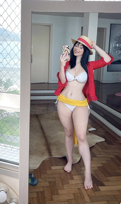 More Luffy cosplay ❤️ From One Piece  💙 
You can see more on my 0F! 
L!NK !N B!0✨ https://t.co/q8nsq