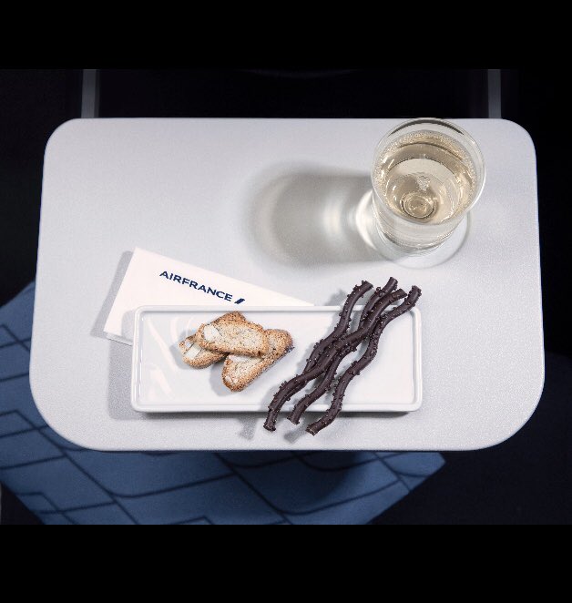 Catherine Villar tweet media