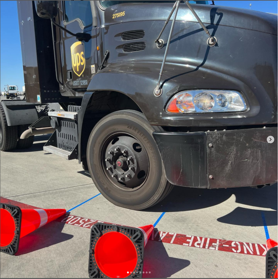 UPS Empire Feeder DDST tweet media