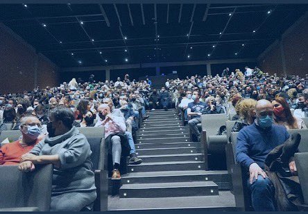 10Pelicula's tweet photo. Tras casi tres años de trabajo, por fin conseguimos presentar @10Pelicula  en eL #TAM De #Sanse
Dudaban de que fuésemos a llenarlo.
Gracias por el apoyo de @juantorresga y @Juan_Angulo_ Únocos politicos que nos han apoyado.
Gracias #Nachochillon #angelesbarba https://t.co/QY6dYwOGNF