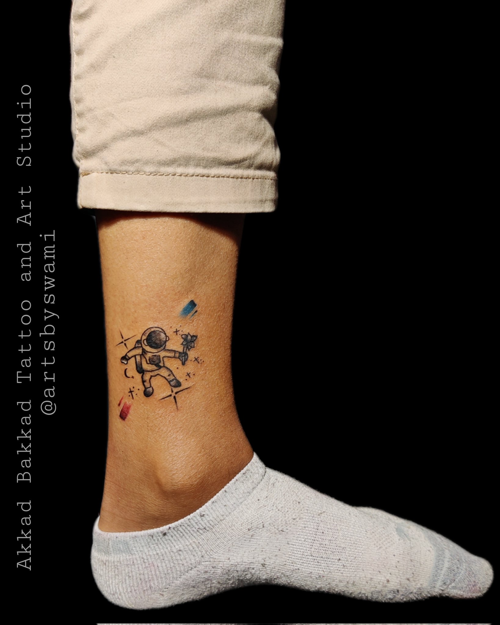 Artist Swami Sharan on X: "Many Americans see astronauts as symbols of freedom, so they will get the astronaut tattoo to show their patriotism.... #tattoo #TattooColour #tattooart #tattoodesign #tattooideas #tattooartist #tattooartist #astronauttattoo #