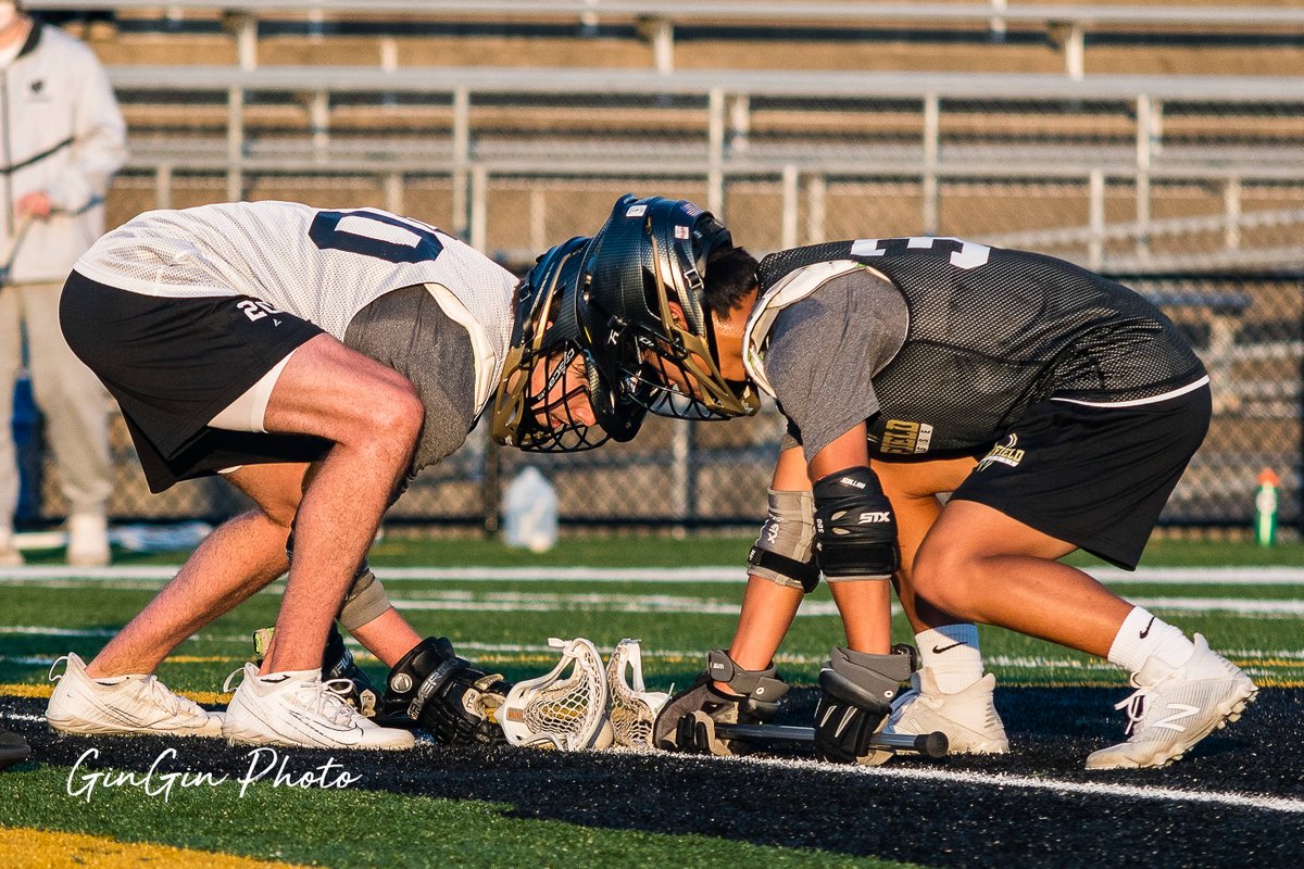 GinGinPhoto's tweet photo. Only 10 more days until the Westfield Bulldogs Annual Black &amp; White Scrimmage game!  (But who's counting 😀) @wfhslacrosse @WABCBulldog @BouveronMarty https://t.co/hdl9F6Yray