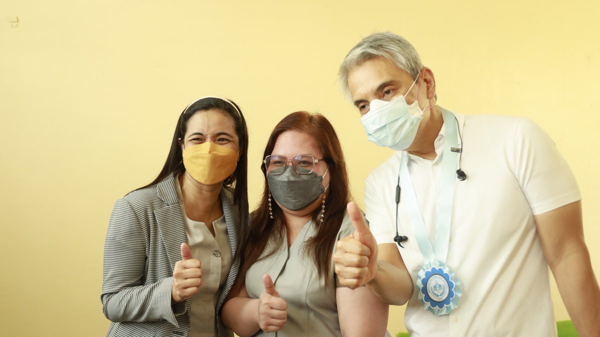 TobyTiangco's tweet image. Tuloy-tuloy po ang bakunahan ng ating mga batang 5 taong gulang pataas. Mag-register lamang sa covax.navotas.gov.ph

#FacetoFaceClass
#StaySafe #Navotas 
#AngatPaNavotas #LetsBeTheBest 
#TobyTiangco #MayorTobyTiangco