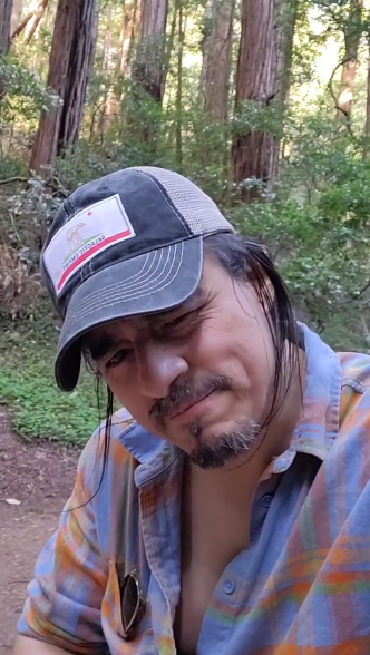 Reeree60483275's tweet photo. Good Morning, Happy hump day, @antoniojmllo @sutterink @FXNetworks @MayansFX #Bringrizback omg that dimple https://t.co/BCZ8aT5A9f