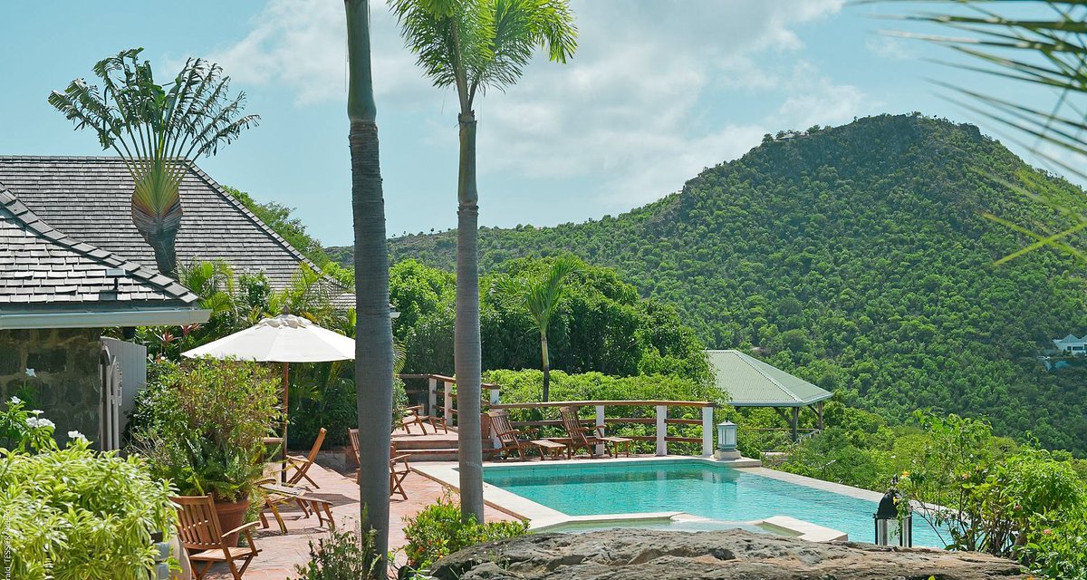 BucketListVilla's tweet photo. [  Villa #Prestige ] 
►Villa CHANTICLEER
►4 bedrooms | 8 guests 
►Lorient | #stbarth 
Booking ► https://t.co/zlA46V8hq2
. 
@bucketlist_sbh @stbarthtourism #luxuryrealestate #Villa #realestate #bucketlistvilla #frenchriviera #villarental #stbarts #luxuryvilla @LavergneEugenie https://t.co/mzI16ZI0B1