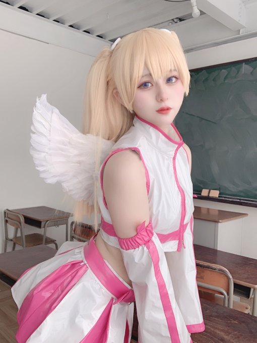 Twitterのコスプレ画像18