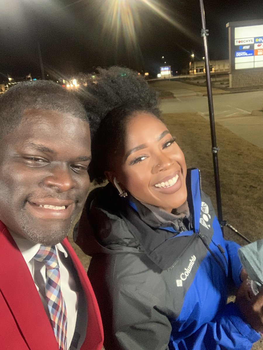 On the wake up show talking about the great things going at Braswell High School! Live an Identity of Excellence!  #BengalExcellence <a href="/braswelljungle/">THE JUNGLE</a> @jsruss68 <a href="/dentonisd/">Denton ISD</a>  <a href="/braswellhs/">Braswell High School</a>