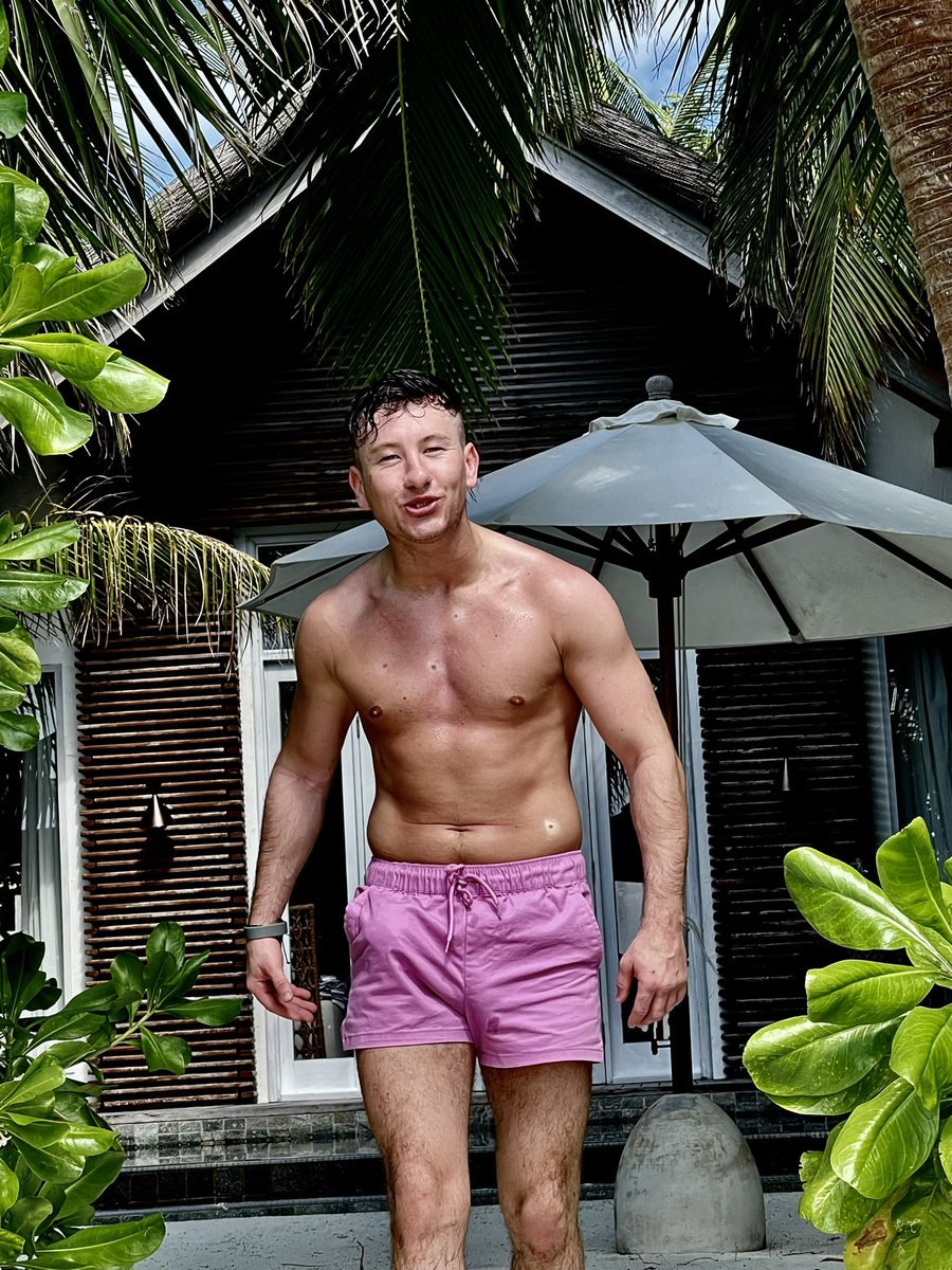 BOND who!? 😂😂😂☘️🇮🇪🐺