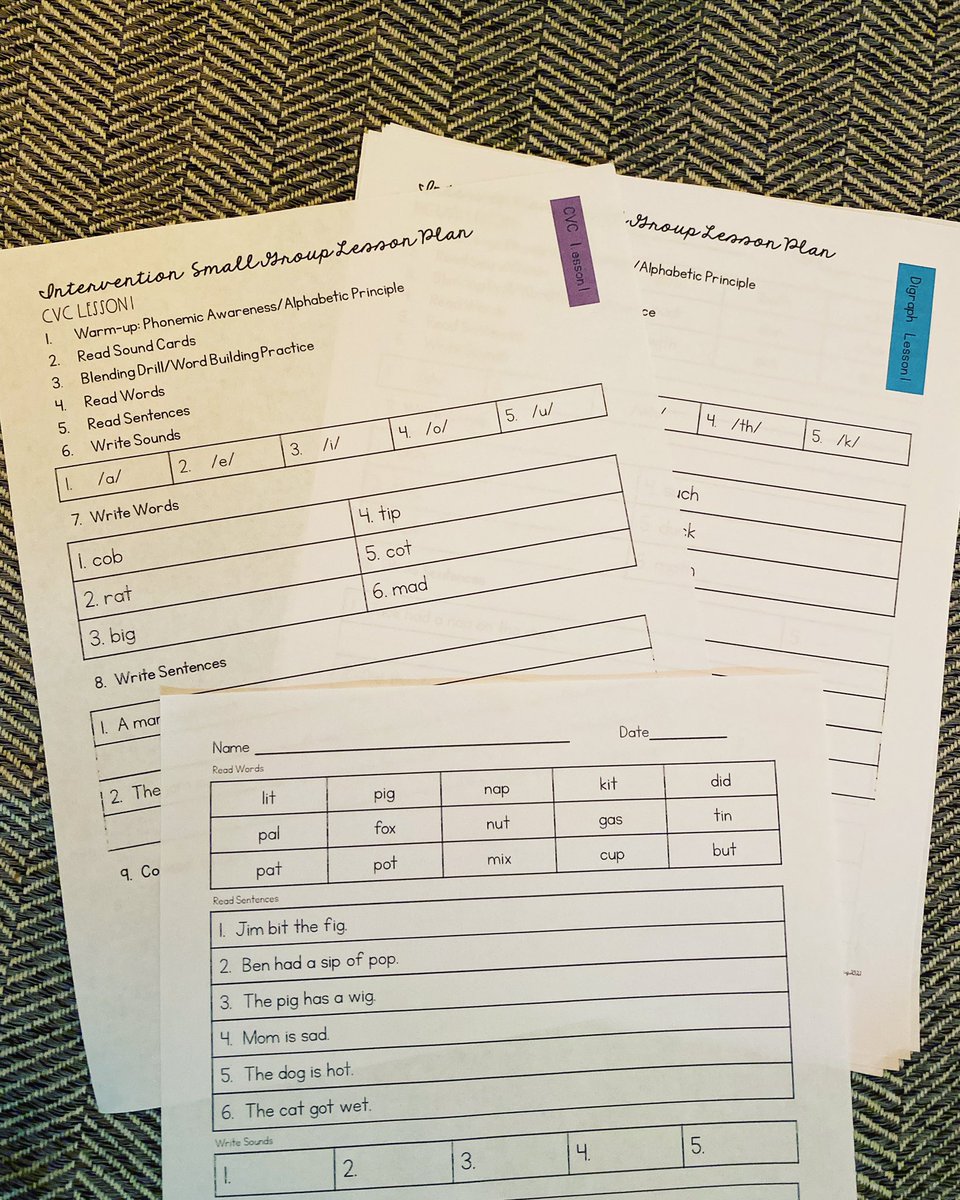 180daysofreadin's tweet photo. Grab these easy to use phonics interventions now!! https://t.co/gcNcXsTkaH #edchat #tptdotcom #reading #lessonplans https://t.co/DjhtuFkZU2