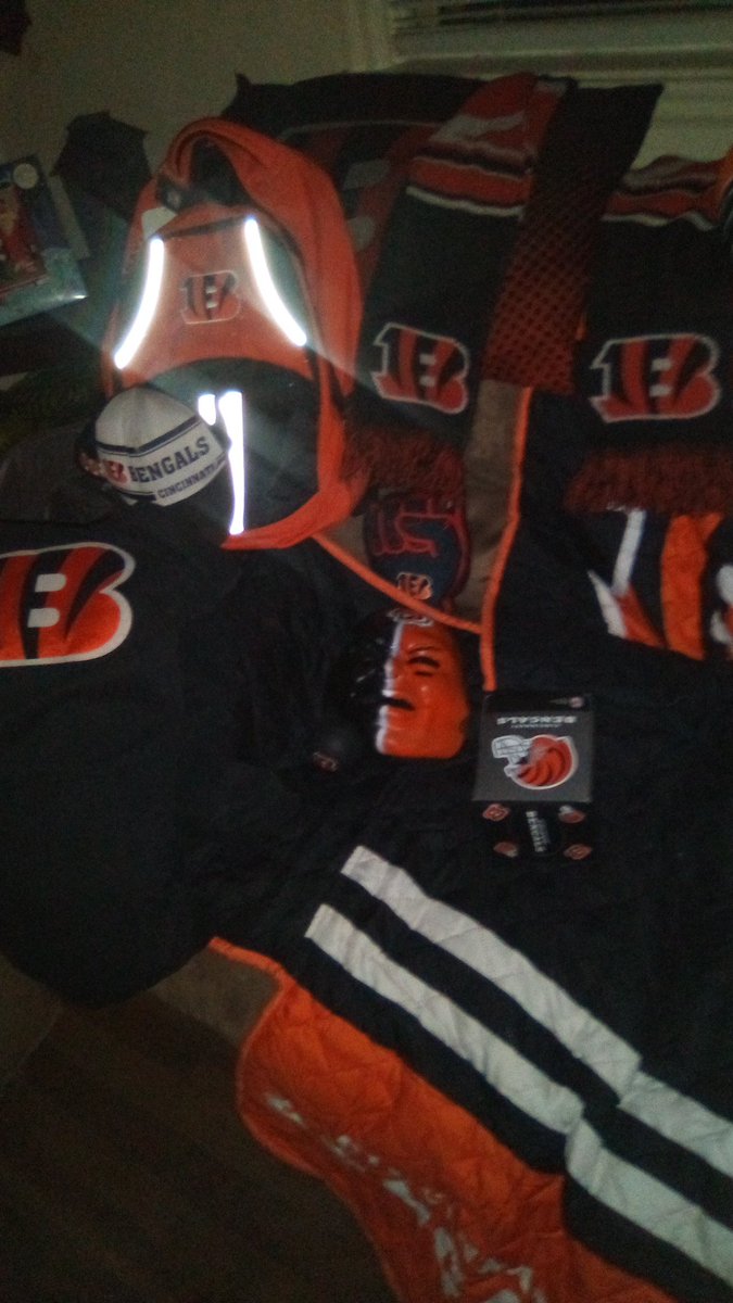 MossJ1015's tweet photo. Still #WhoDey https://t.co/arLQRNR7dM