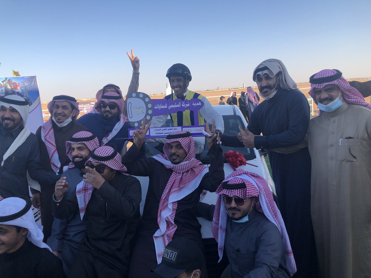 أبارك لابن العم انور احمد المرشدي الجواد الكسر يخطف سيارة ميدان حائل إلف مبروك يابو احمد