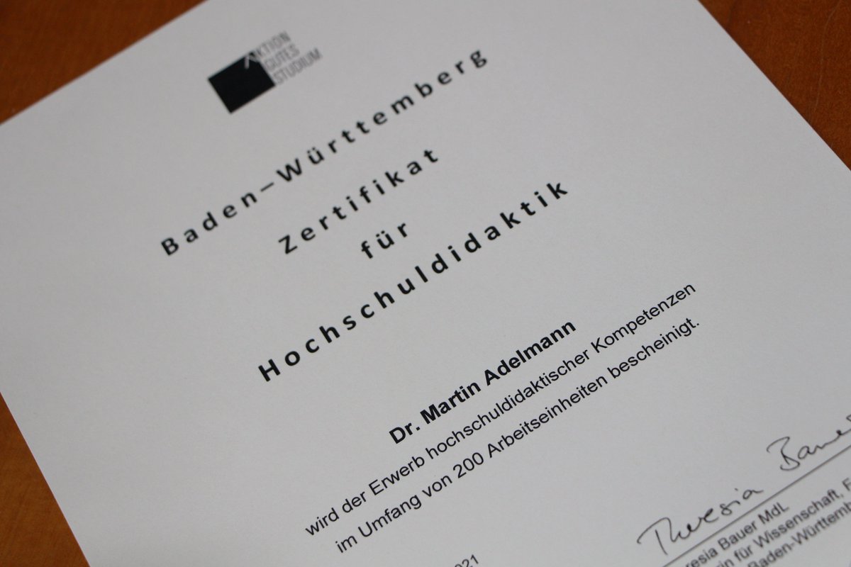 After years of teaching @PW_UniFreiburg & @AbiFreiburg and other institutions, I finally completed my HDZ-BW university teaching certificate.