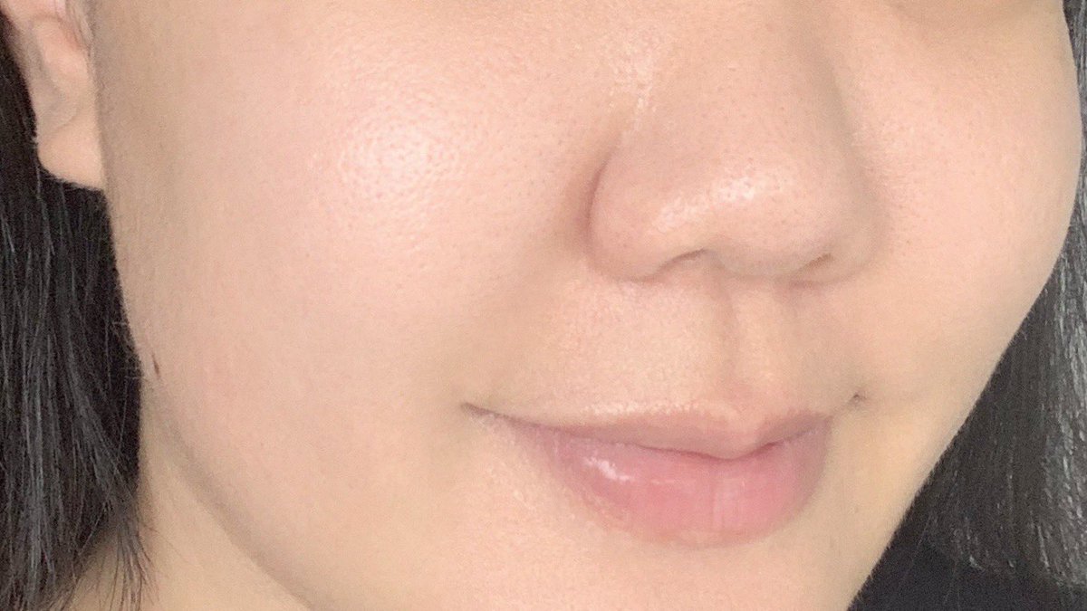 arnathaofficial's tweet photo. ก่อนหน้านี้เคยใช้แล้วจะบอกว่าดีจริง เห็นเขาว่าเป็นแรร์ไอเท็มในเซเว่นที่หายาก แต่ฉันเจอ! บอกเลยตัวนี้ครีมเกาหลีอะลิเซ่ ช่วยเรื่องผิวฟูนุ่มกระชับ ปรับให้ผิวสว่างใสดูชุ่มชื้น แบบซองพกง่ายด้วย นี่ทาสกินแคร์แบบรีบๆ ตัวนี้ตัวเดียวคืออยู่ หน้าชุ่มชื้นยันเช้า #อะลิเซ่ครีมซองส้ม https://t.co/cinQyUb4et