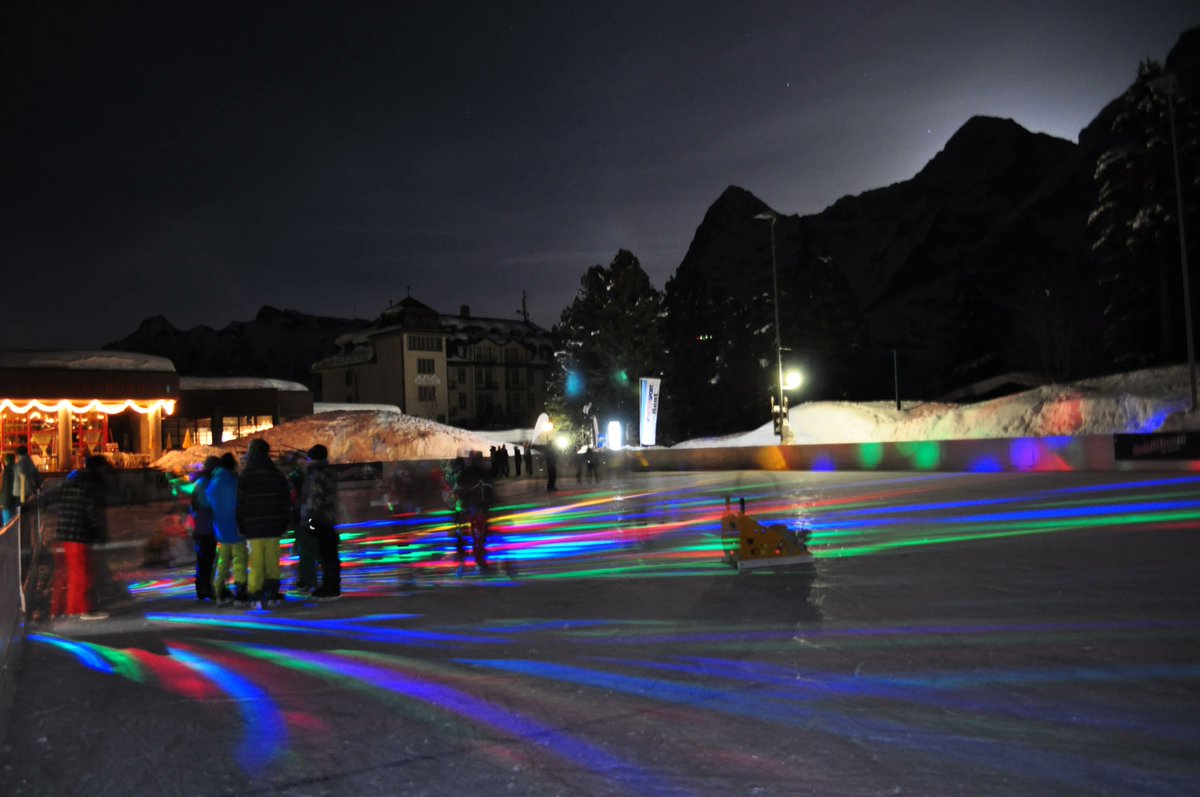 JungfrauRegion's tweet photo. You would like to go to the Ice-disco in Mürren? It takes places on 19 February 2022⛸️ 🎼
👉https://t.co/iniagtTMkm
@murren007 | @madeinbern | @MySwitzerland_e
#DiniWält #jungfrauregion #murren #icedisco #icerink #madeinbern #switzerland #inLOVEwithSWITZERLAND https://t.co/jnufKfoQw5