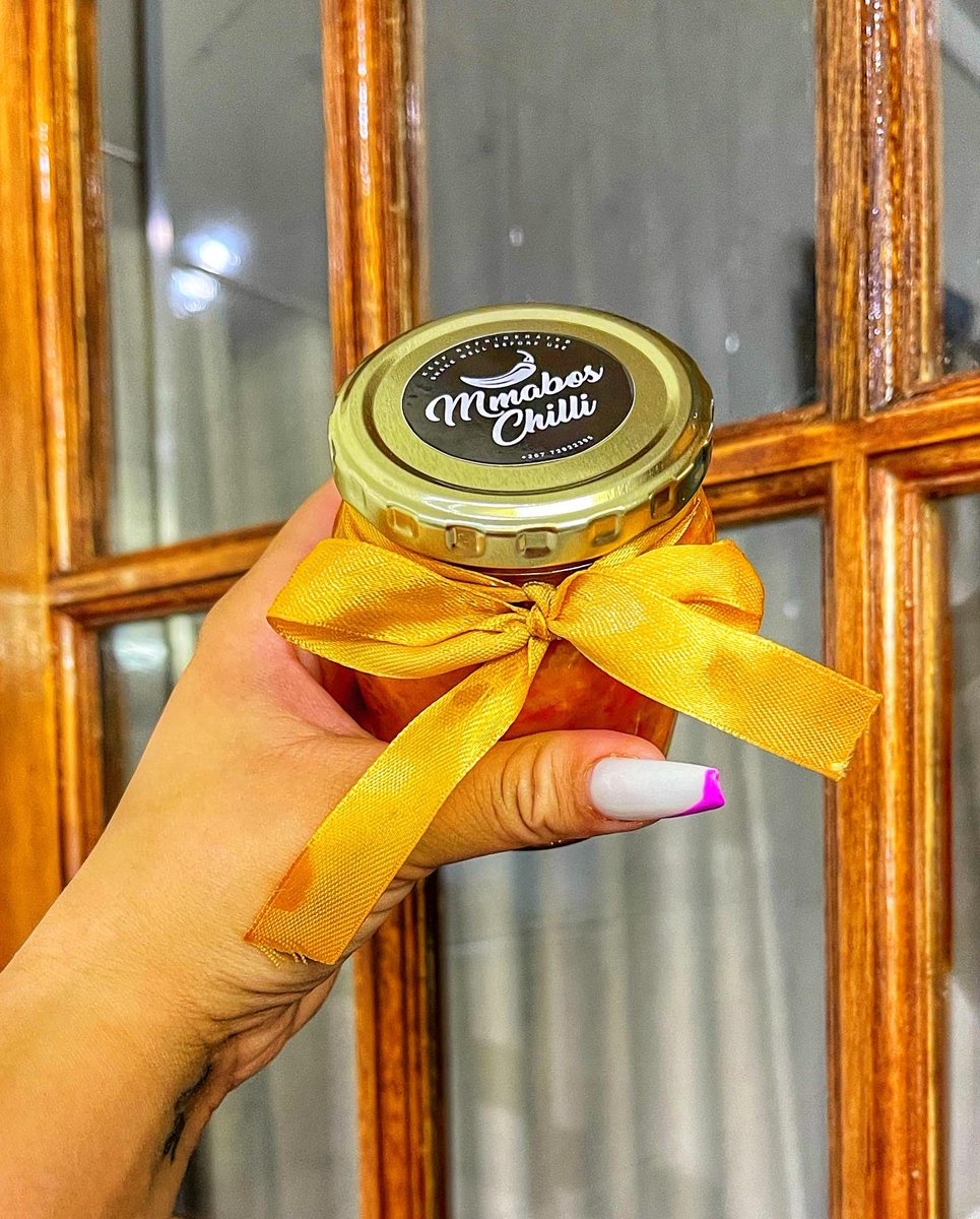 GabsDiva's tweet photo. … 100 People Will Be Receiving This ALL LOCALLY MADE PRODUCTS from #Botswana As a Gift This Week! 🥳🤗😁 Can You See Lust By #MmabosChilli In The Gift Package On The 2nd Picture? ❤️ … https://t.co/uCIEfMGubS