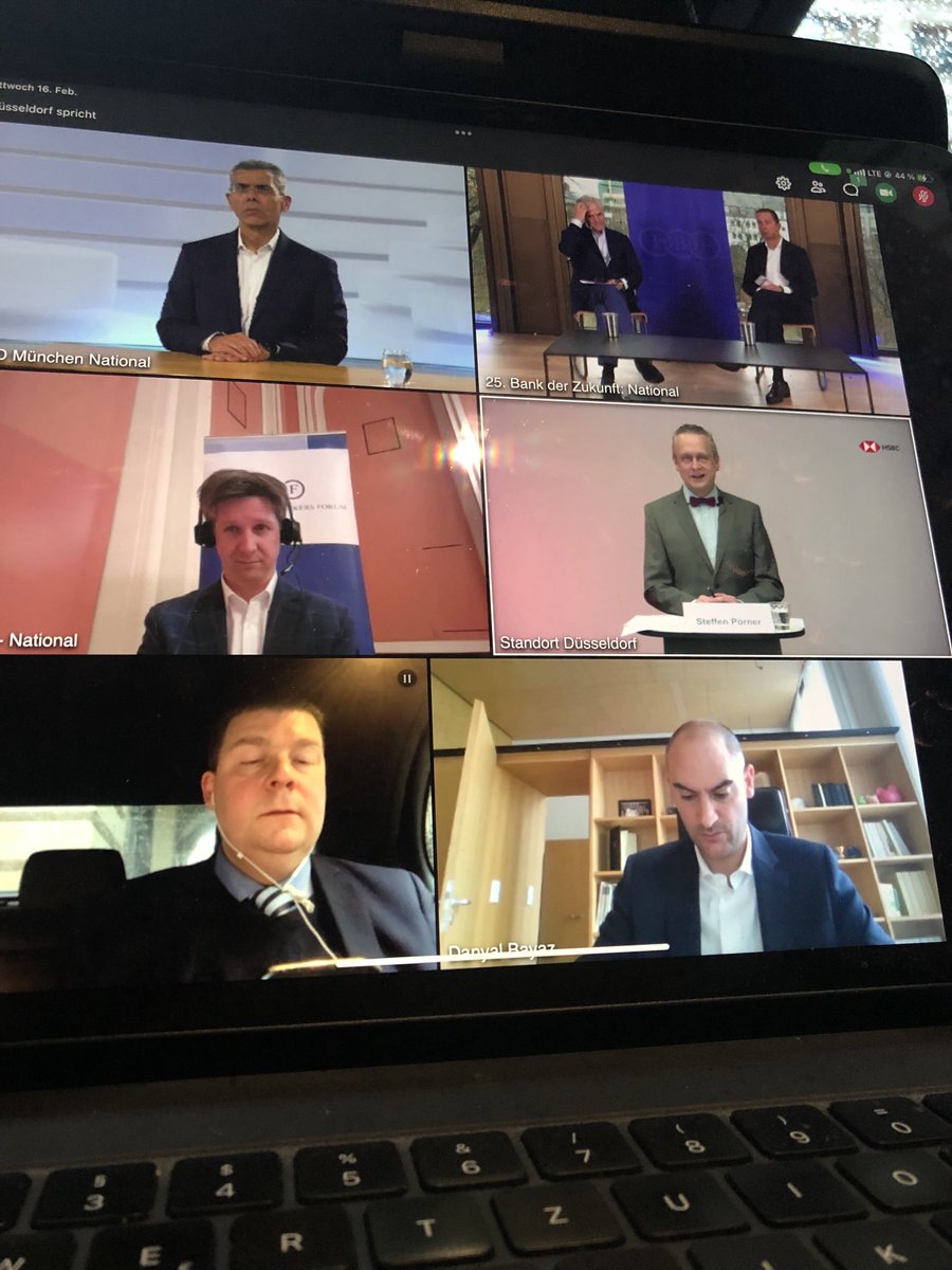 #BankderZukunft: Nach einer guten Runde zum ⁦@finanzplatz_hh⁩ mit ⁦<a href="/IkenMatthias/">Matthias Iken</a>⁩ jetzt die bundesweite Schalte mit den Kollegen ⁦<a href="/FinanzenBW/">Finanzen BW</a>⁩ ⁦<a href="/DerDanyal/">Danyal Bayaz</a>⁩ &amp; ⁦<a href="/senfin/">Senatsverwaltung für Finanzen</a>⁩ ⁦<a href="/dpwes/">Daniel Wesener</a>⁩ - wir wollen die regionalen Finanzplätze stärken 💪👍!